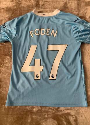 Maillot Foden Manchester City, marque: Puma, état: Très bon état, taille: S, 70,00 €, 74,20 € Protection acheteurs incluse
