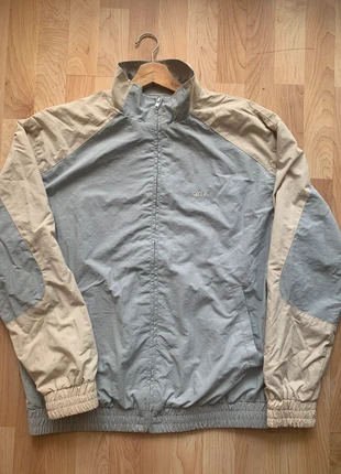 Veste Arte, merk: Arte, staat: Nieuw zonder prijskaartje, maat: M, € 85,00, € 89,95 inclusief Kopersbescherming