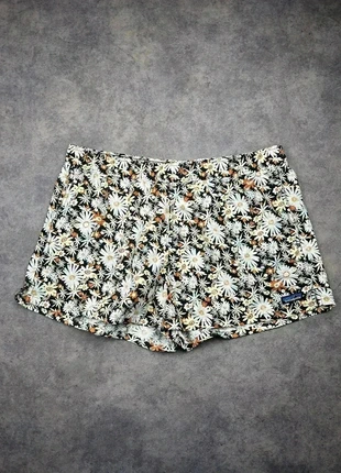 Short Patagonia | Taille L | Couleur Blanc, Noir, marque: Patagonia, état: Très bon état, taille: L / 40 / 12, 19,00 €, 20,65 € Protection acheteurs (Pro) incluse