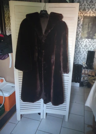 Sublime manteau fausse fourrure épaisse vintage années 50, merk: Magnifique, staat: Heel goed, maat: XL / 42 / 14, € 120,00, € 126,70 inclusief Kopersbescherming