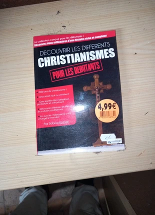 Livre découvrir les différents christianisme pour les débutants de Sabine Elissee, condition: Good, €2.00, €2.80 includes Buyer Protection Pro