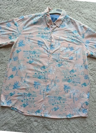 Chemise homme rose et bleue imprimé palmiers, taille L 100% coton, marque: Vintage Dressing, état: Très bon état, taille: L, 6,00 €, 7,00 € Protection acheteurs (Pro) incluse