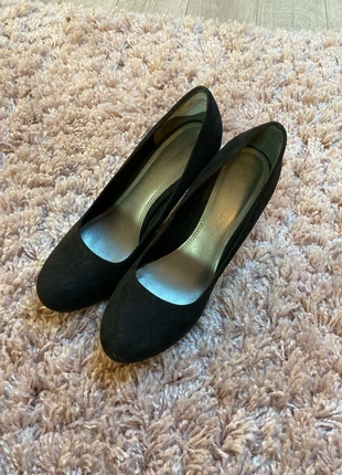 Magnifiques chaussures à talon Marco Tozzi noires à paillettes, marque: Marco Tozzi, état: Très bon état, taille: 40, 30,00 €, 32,20 € Protection acheteurs incluse