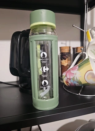 Gourde JO Paris 2024, merk: Carrefour, staat: Nieuw zonder prijskaartje, € 3,00, € 3,85 inclusief Kopersbescherming