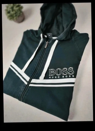 Sweat zippé à capuche Hugo Boss homme M noir logo poitrine, brand: Hugo Boss, condizioni: Ottime, taglia: M, €14.00, €15.40 include la Protezione acquisti