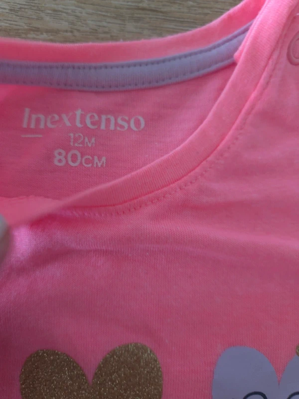 Tshirt coeur rose 12 mois - photo numéro 3