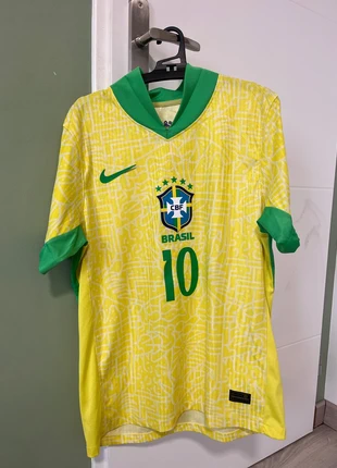 Maillot Brésil 2022 Domicile 🇧🇷 Version Player Nike Taille S (numéro 10), brand: Nike, condition: Very good, size: S, €35.00, €37.45 includes Buyer Protection