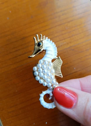 Pregadeira cavalo marinho, estado: Novo sem etiquetas, €6.00, €7.00 inclui Proteção do Comprador