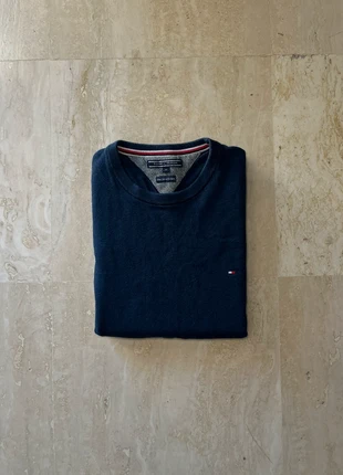Pull col V Tommy Hilfiger, marque: Tommy Hilfiger, état: Très bon état, taille: M, 22,00 €, 23,80 € Protection acheteurs incluse