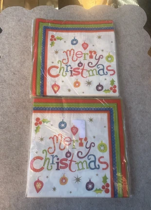 Deux. Paquets de serviette en papier Mary Christmas., état: Neuf avec étiquette, 1,80 €, 2,59 € Protection acheteurs incluse