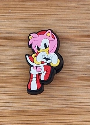 Sonic the Hedgehog Amy Rose Heart Sign Crocs Charm, brand: Sega, condition: Very good, £1.00, £1.38 includes Buyer Protection Pro