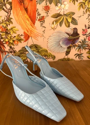 Mules de zara sin usar talla 41, marca: Zara, estado: Nuevo sin etiquetas, tamaño: 41, 25,00 €, 26,95 € Protección al comprador incluida