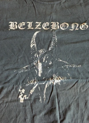 Belzebong tshirt xl, marke: Sonstiges, zustand: Zufriedenstellend, größe: XL, 22,00 €, 23,80 € inklusive Vinted-Käuferschutz