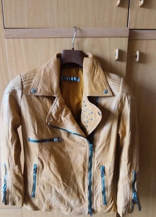 Chiodo pelle, brand: Bully, condizioni: Buone, taglia: M / IT 42 / EU 38, €35.00, €37.45 include la Protezione acquisti