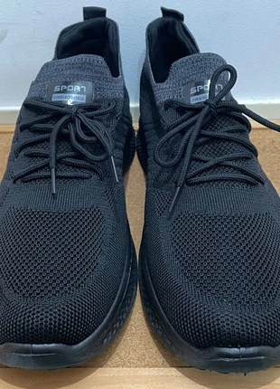 Ténis Unisexo Pretos - Tamanho 45 - Conforto e Versatilidade, marque: Local, état: Neuf avec étiquette, taille: 45, 16,00 €, 17,50 € Protection acheteurs incluse