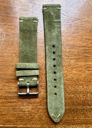 Bracelet de montre vert olive façon daim 20mm neuf, brand: vintage strap, condizioni: Nuovo senza cartellino, taglia: Taglia unica, €9.95, €11.15 include la Protezione acquisti Pro
