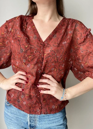 Blouse marron à motif fleuri Camaïeu taille M, marque: Camaïeu, état: Très bon état, taille: M / 38 / 10, 8,00 €, 9,10 € Protection acheteurs incluse