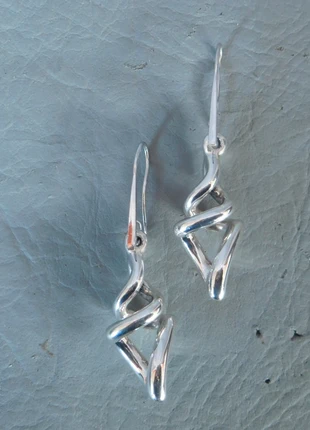 Boucle d'oreille pendentif couple danse abstrait torsade grise argent massif 925 femme jeune fille, merk: argent massif, staat: Heel goed, € 63,00, € 66,85 inclusief Kopersbescherming Pro