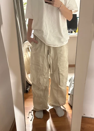 baggy cargo pants, marke: Pull & Bear, zustand: Sehr gut, größe: S / 36 / 8, 14,00 €, 15,40 € inklusive Vinted-Käuferschutz