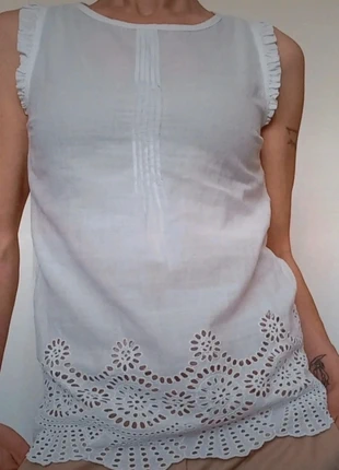 Blusa blanca calada XS/ Haut blanc ajouré XS / Weißes durchbrochenes Oberteil XS, marca: Unit, estado: Muito bom, tamanho: XS / 34 / 6, €3.00, €3.85 inclui Proteção do Comprador