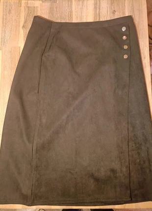 Jupe noir imitation velours - Bleu Bonheur Taille 42, marque: Bleu bonheur, état: Bon état, taille: XL / 42 / 14, 7,00 €, 8,05 € Protection acheteurs (Pro) incluse