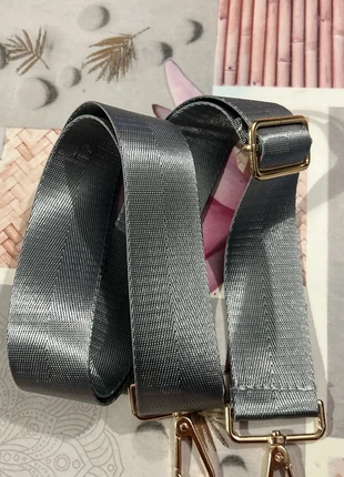 Bandoulière grise env 120*4cm, condition: Very good, €2.00, €2.80 includes Buyer Protection