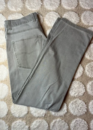 Jean gris TBS taille 40, marque: TBS, état: Très bon état, taille: L / 40 / 12, 6,00 €, 7,00 € Protection acheteurs incluse