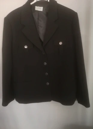 Giacca nera donna, marke: Oltre, zustand: Sehr gut, größe: XL / 42 / 14, 16,00 €, 17,50 € inklusive Vinted-Käuferschutz