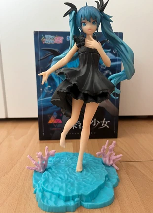 Luminasta Deepsea girl Miku figure, marke: Sega, zustand: Neu, mit Etikett, größe: Einheitsgröße, 19,00 €, 20,15 € inklusive Vinted-Käuferschutz