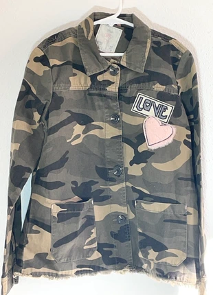 Army Camo Girls Jacket - Age 9-10 Years (140cm), merk: Lefties, staat: Heel goed, maat: 10 jaar / 140 cm, € 6,50, € 7,53 inclusief Kopersbescherming