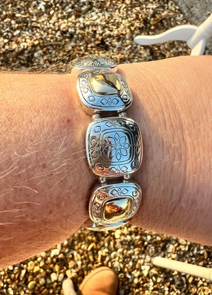 Elegant Silver & Gold Elasticated Bracelet with Floral Design – Excellent Condition, condition: Very good, £1.00, £1.75 includes Buyer Protection