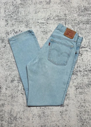 Jean Levi’s 501 W27 L30 Bleu Clair Vintage Old Money Retro 100% Coton, brand: Levi Strauss & Co., condition: Very good, size: S / 36 / 8, €39.99, €42.69 includes Buyer Protection Pro