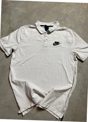 Polo Nike blanc classique – Logo brodé – Taille M, brand: Nike, condizioni: Ottime, taglia: M, €6.00, €7.00 include la Protezione acquisti
