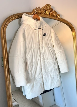 Doudoune blanche NIKE, merk: Nike, staat: Heel goed, maat: S / 36 / 8, € 45,00, € 47,95 inclusief Kopersbescherming