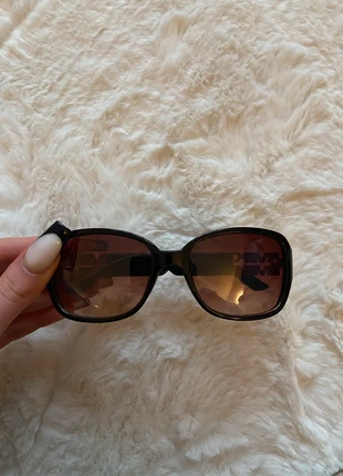 MK Sonnenbrille goldene Details, marque: Made In Italy, état: Très bon état, 9,00 €, 10,15 € Protection acheteurs incluse