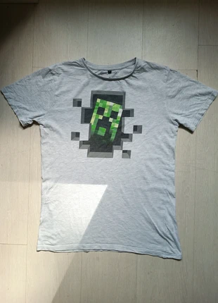 T-shirt Minecraft 16 ans, marque: Mojang, état: Très bon état, taille: 16 ans / 176 cm, 1,00 €, 1,75 € Protection acheteurs incluse