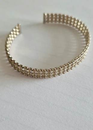 Goudkleurige cuff armband & Other Stories, merk: & Other Stories, staat: Heel goed, € 13,50, € 14,88 inclusief Kopersbescherming