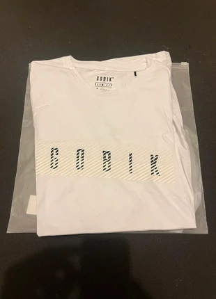 T-shirt Gobik blanc homme S, marke: Gobik, zustand: Neu, mit Etikett, größe: S, 15,00 €, 16,45 € inklusive Vinted-Käuferschutz
