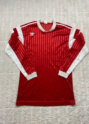 Maillot Vintage adidas ventex rouge et blanc à bandes brillantes, logo brodé - taille S, marque: adidas, état: Très bon état, taille: S, 40,00 €, 42,70 € Protection acheteurs incluse