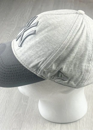 Casquette New Era, gris, taille unique, logo brodé, merk: New Era, staat: Heel goed, maat: Universele maat, € 3,50, € 4,38 inclusief Kopersbescherming