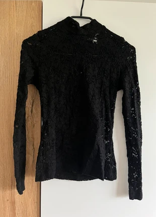 Top Maniche Lunghe in Pizzo, marke: H&M, zustand: Sehr gut, größe: XS / 34 / 6, 1,50 €, 2,28 € inklusive Vinted-Käuferschutz