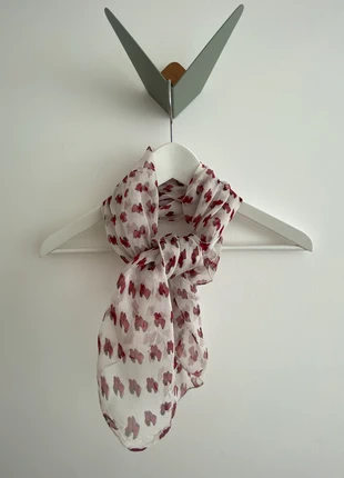 Foulard Carré, fond blanc chiens « Westie » rouges, marque: Vintage, état: Bon état, 4,00 €, 4,90 € Protection acheteurs incluse