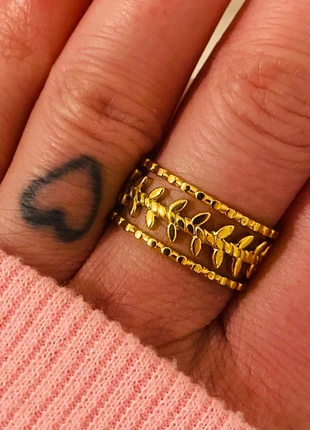 Bague ajustable doré tendance double rangs feuilles de laurier en acier inoxydable, brand: Tendance, condizioni: Ottime, taglia: Regolabile, €8.00, €9.10 include la Protezione acquisti Pro