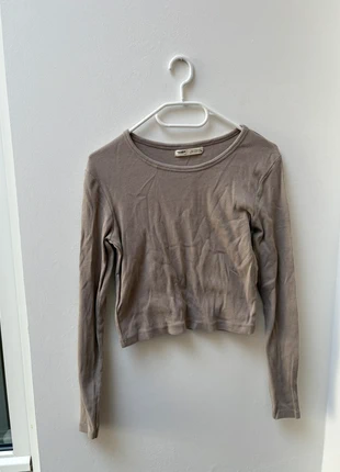 Basic top, marque: Pull & Bear, état: Neuf sans étiquette, taille: M / 38 / 10, 4,00 €, 4,90 € Protection acheteurs incluse