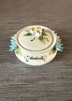 Petite bonbonnière décorative vintage – Pot acheté en Andorre – Objet déco, marca: Andorra, estado: Muito bom, €10.00, €11.20 inclui Proteção do Comprador