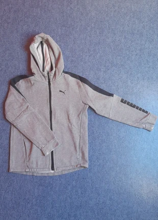 Sweat-shirt puma gris, merk: Puma, staat: Heel goed, maat: 14 jaar / 164 cm, € 4,00, € 4,90 inclusief Kopersbescherming