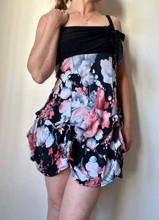 Robe courte fleurs perle flot Y2K 2000’s Mesh Dress Floral Print made in UK noir rose S 36, marca: y2k, estado: Muito bom, tamanho: S / 36 / 8, €14.00, €15.40 inclui Proteção do Comprador Pro