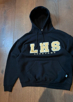 Vintage black spartans Russell Athletic boxy hoodie 90’s, marque: Russell, état: Très bon état, taille: M, 36,00 €, 38,50 € Protection acheteurs incluse