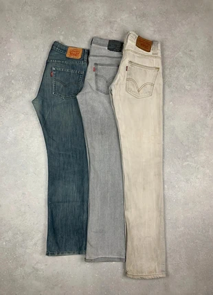 Lot de 3 jeans Levis - ( W27 L27 / W27 L27 / W27 L32 ) - 2 Jeans 514 tm et 1 Jean 511 tm, merk: Levi's, staat: Heel goed, maat: W27 | FR 36, € 39,99, € 42,69 inclusief Kopersbescherming
