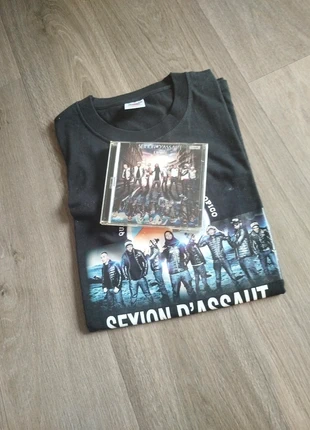 Double cd Sexion d'assaut et t-shirt, brand: Fruit of the Loom, condizioni: Ottime, taglia: L, €8.00, €9.10 include la Protezione acquisti